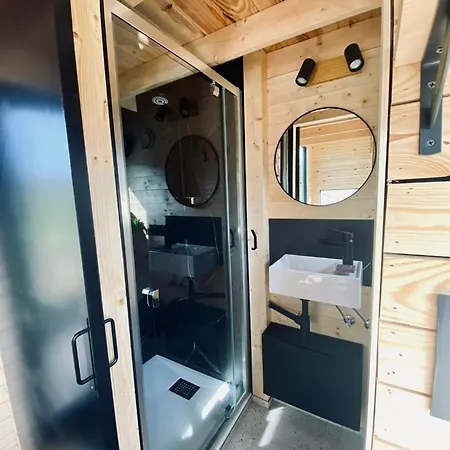 Tinyhouse Au Coeur D'un Vignoble Floreffe