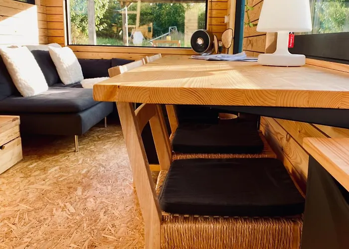 Séjour à la campagne Tinyhouse Au Coeur D'un Vignoble Floreffe